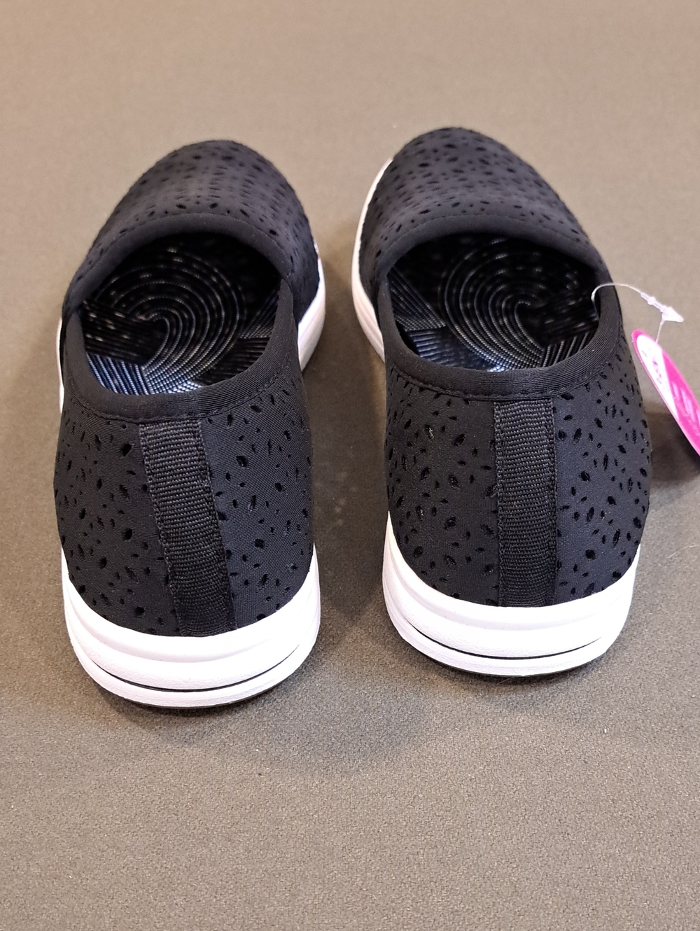 Clarks Cloudsteppers Breeze Lily - Color: Black - Size: Women 7 Wide - Picture 5 of 11